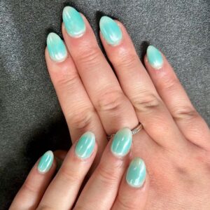 nails_mintgreen